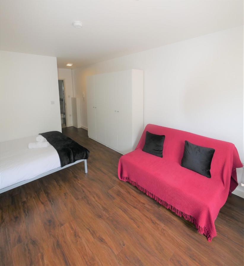 Hill House Holiday Apartments Борнмут Экстерьер фото