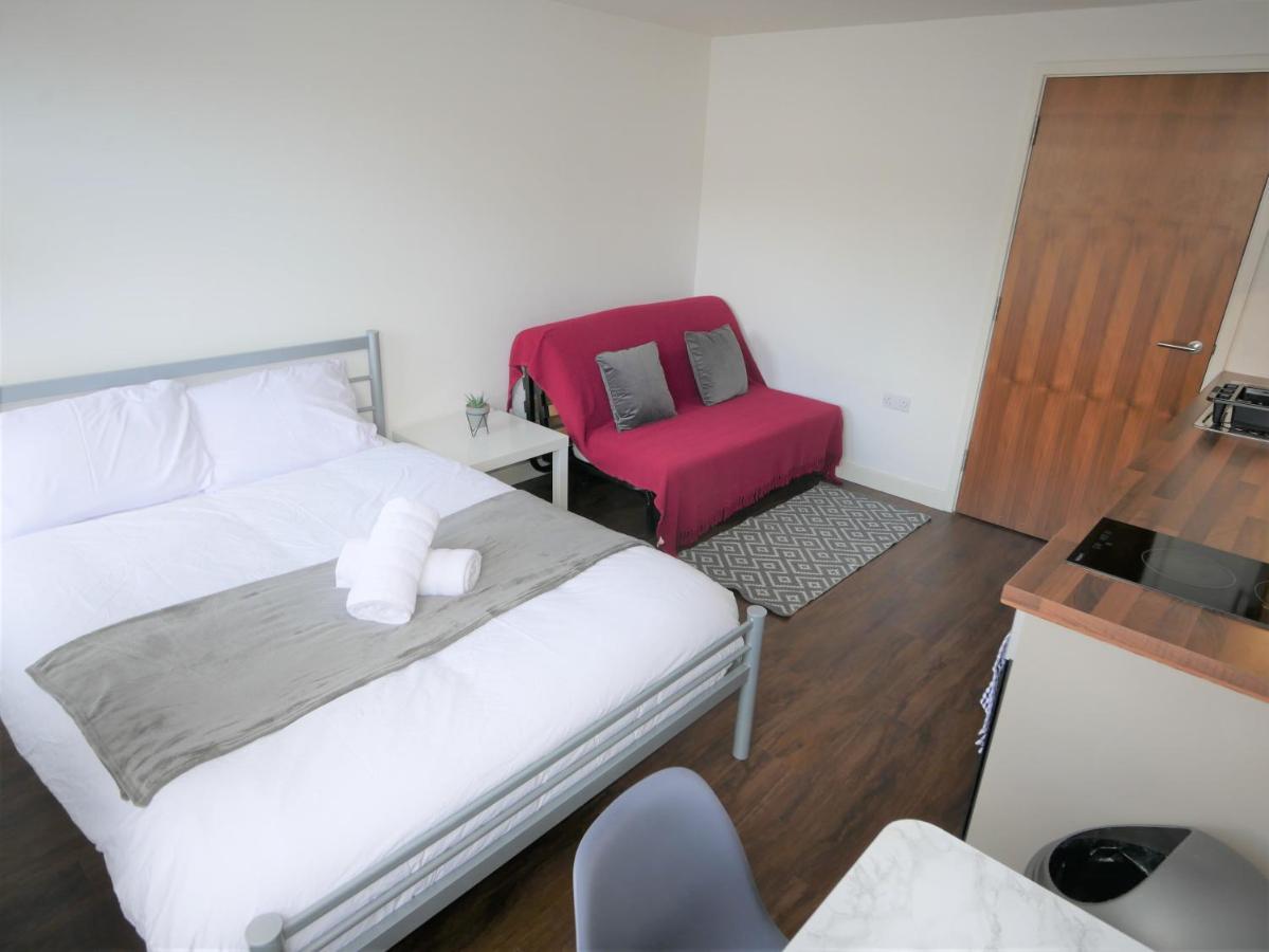 Hill House Holiday Apartments Борнмут Экстерьер фото