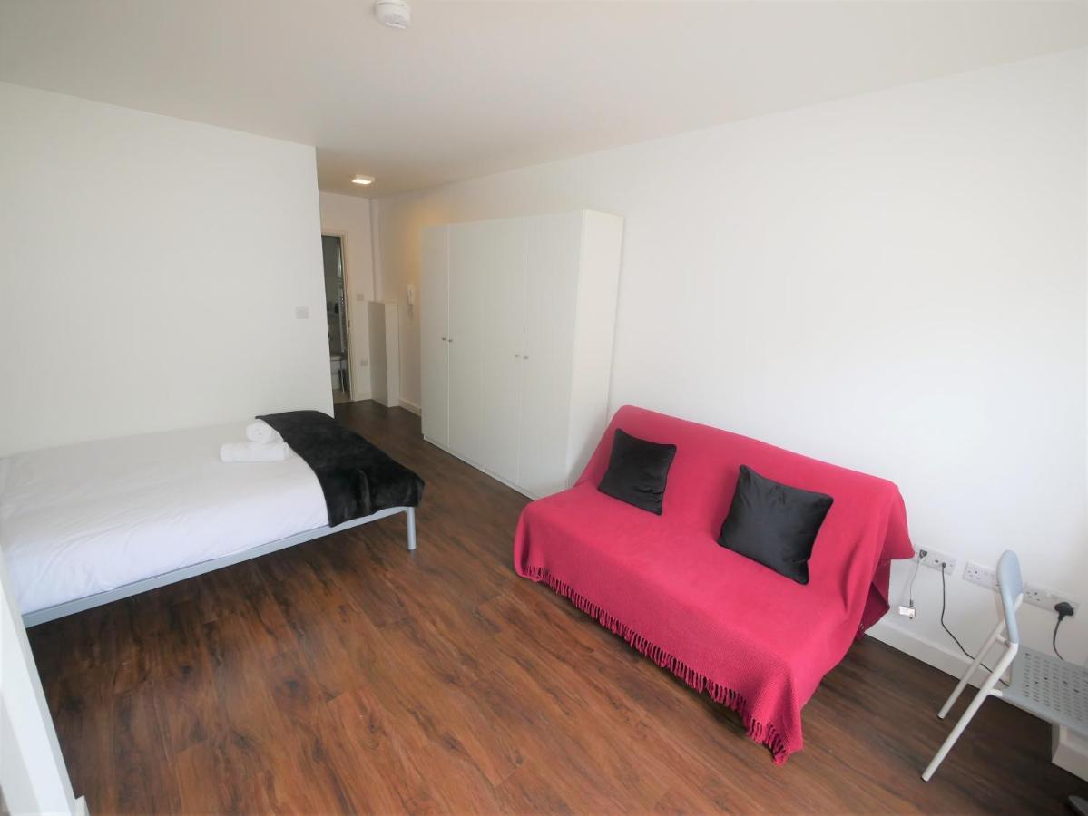 Hill House Holiday Apartments Борнмут Экстерьер фото