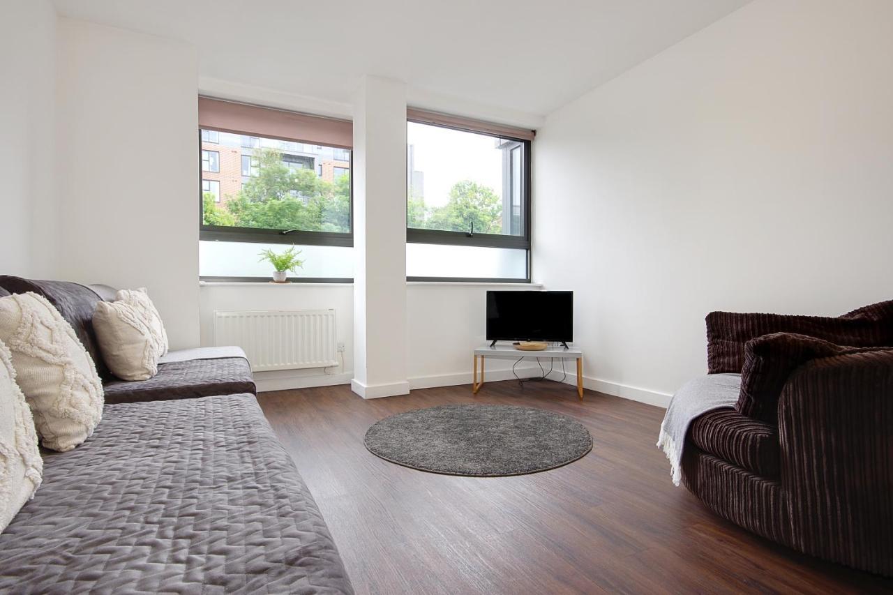 Hill House Holiday Apartments Борнмут Экстерьер фото
