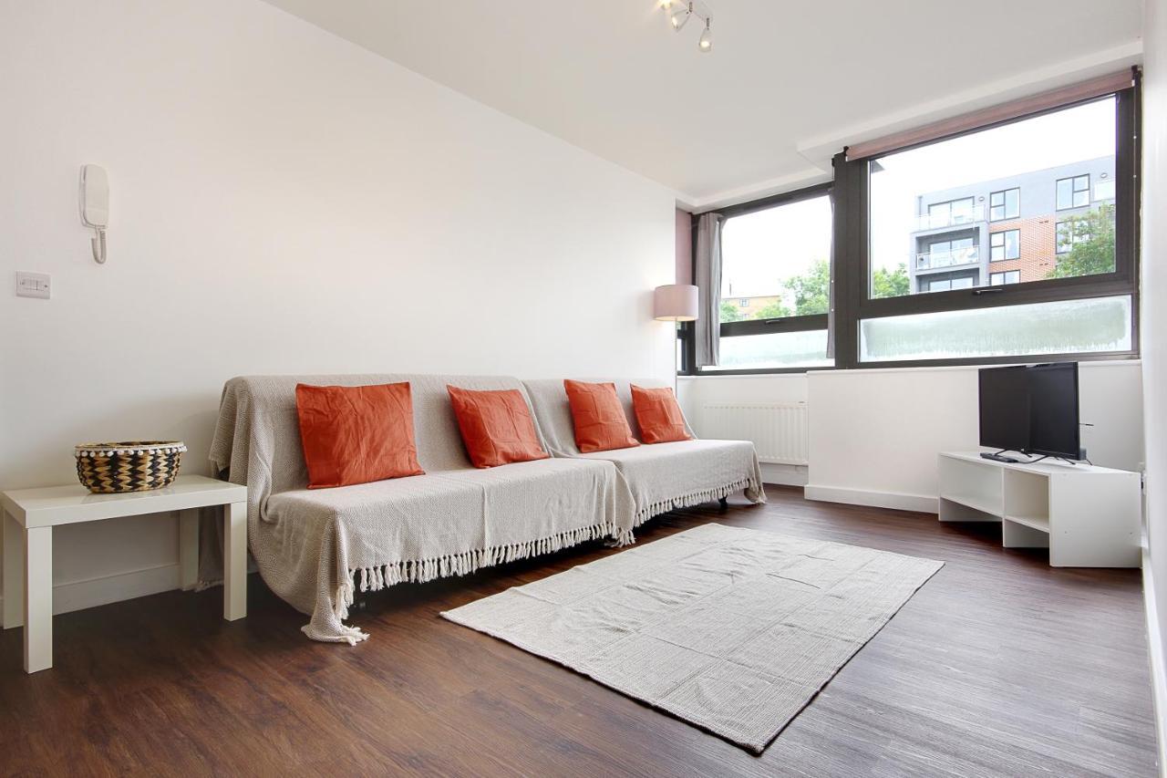 Hill House Holiday Apartments Борнмут Экстерьер фото
