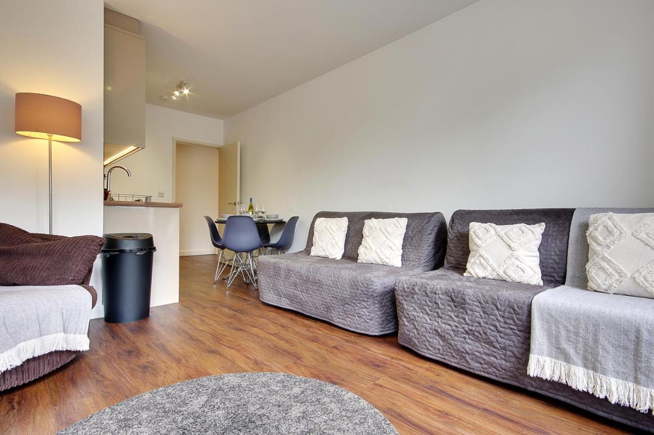 Hill House Holiday Apartments Борнмут Экстерьер фото